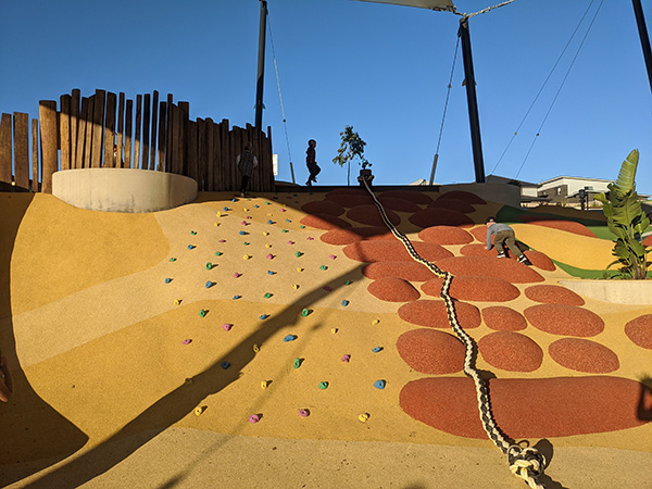 Linear Park Mulgioa Rise, new playground for kids in Western Sydney, rock climbing wall, kids climbing to the top