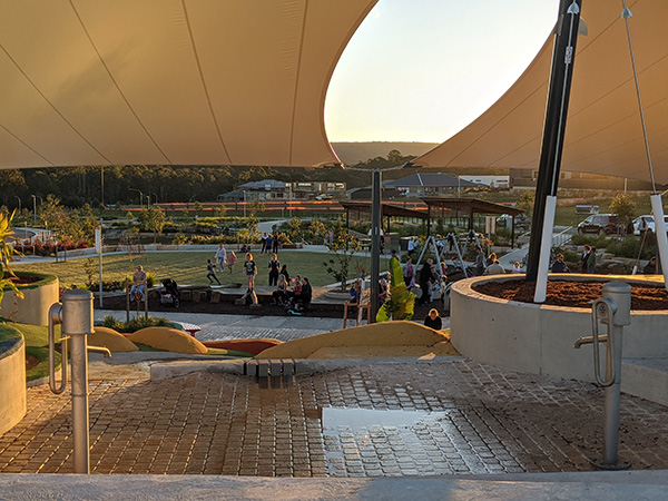 Linear Park Mulgioa Rise, new playground for kids in Western Sydney, water play, splash park