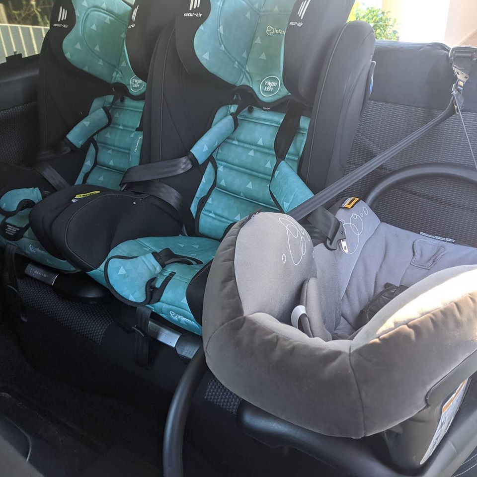 child restraint fitter blue mountains 3 seats across