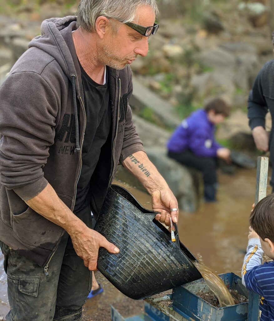 sofala gold, Sofala gold panning, near Bathurst