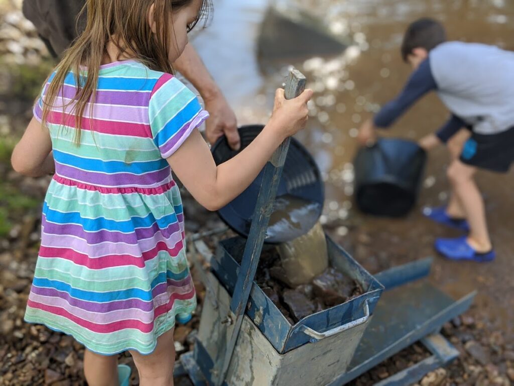 kids using a rocker box, Sofala gold panning, near Bathurst