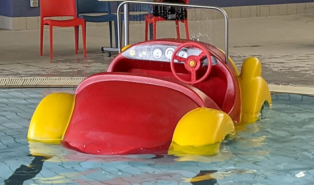 springwood aquatic and leisure red car