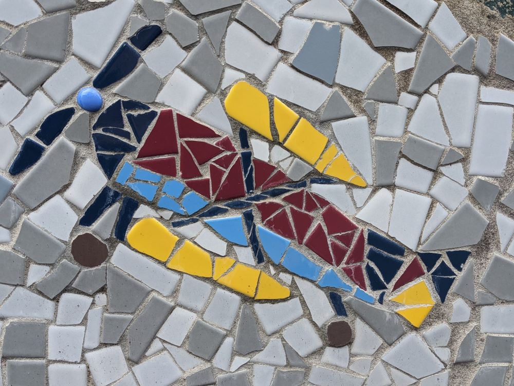 hinkler park katoomba aeroplane mosaic