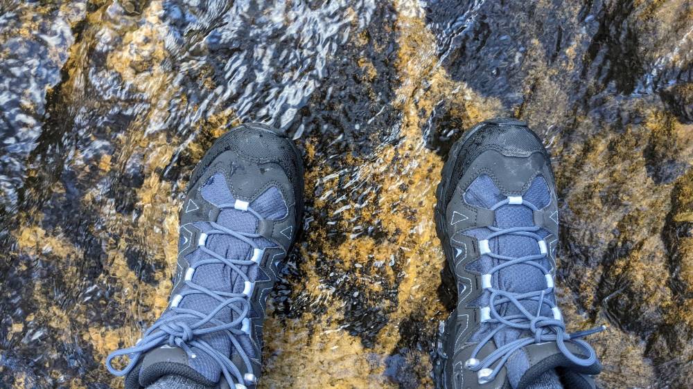 Minnehaha Falls Track Katoomba bushwalk waterproof boots