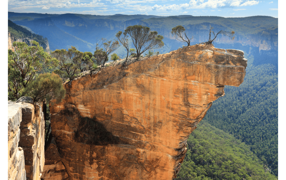 Things To Do In The Blue Mountains  hanging rock