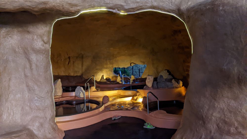 Japanese Bath House Blue Mountains indoor cave baths