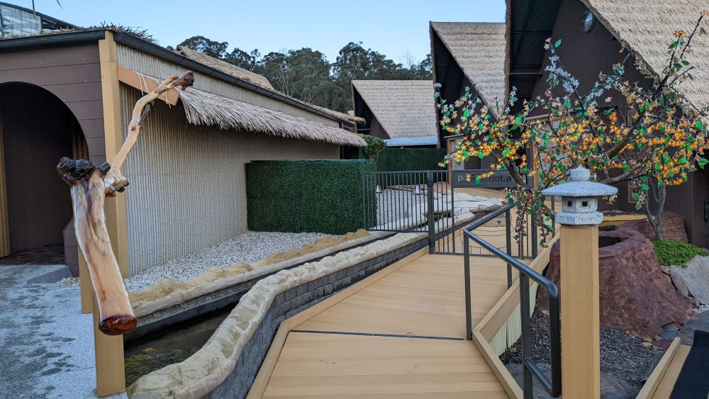 entrance to the private bath area